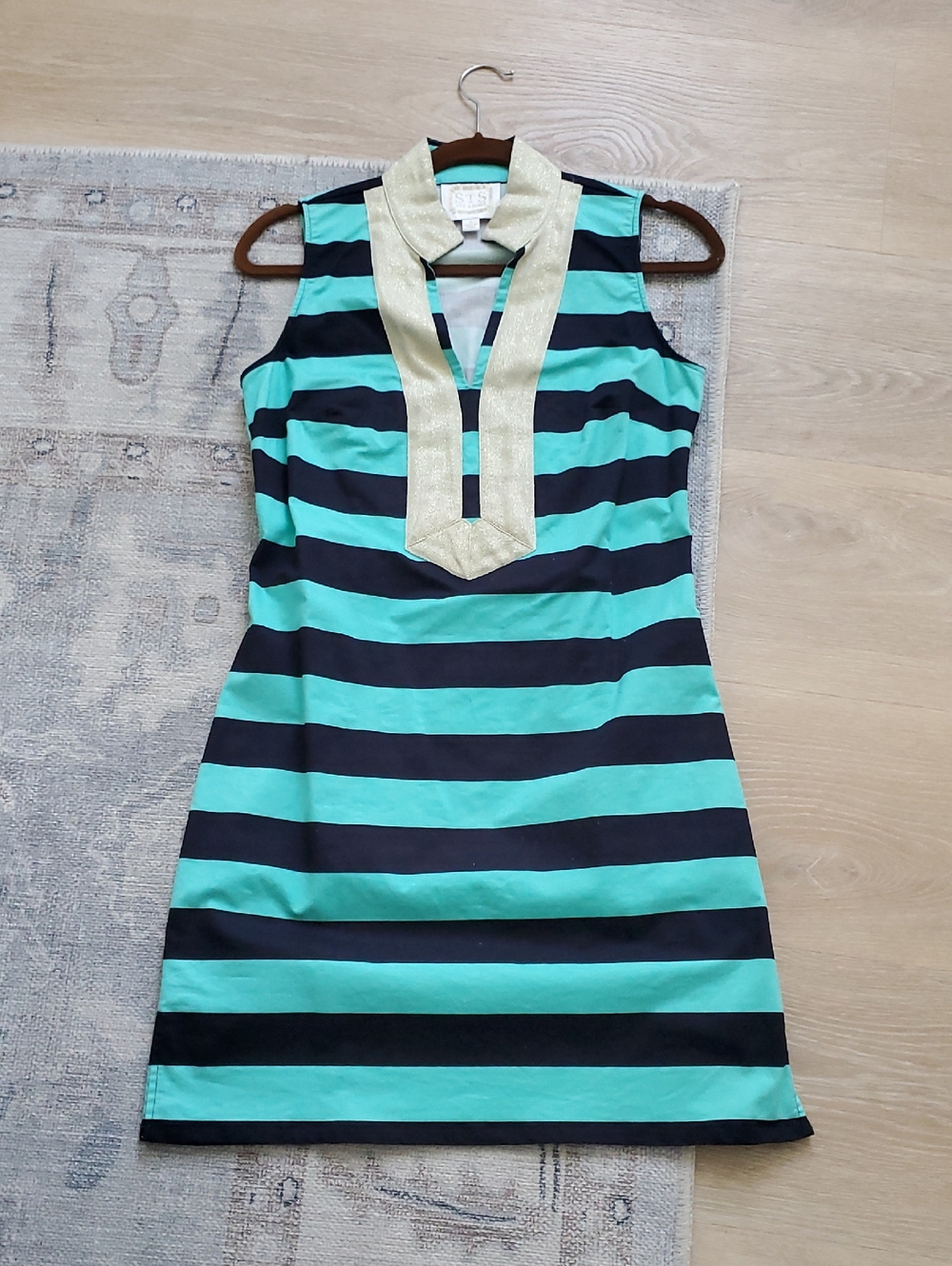 Sail To Sable striped tunic shift dress in cabbage green snd Navy SzS